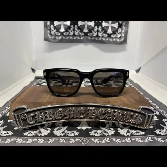 Chrome Hearts | Accessories | Chrome Hearts Sitonit Gold  display picture 3